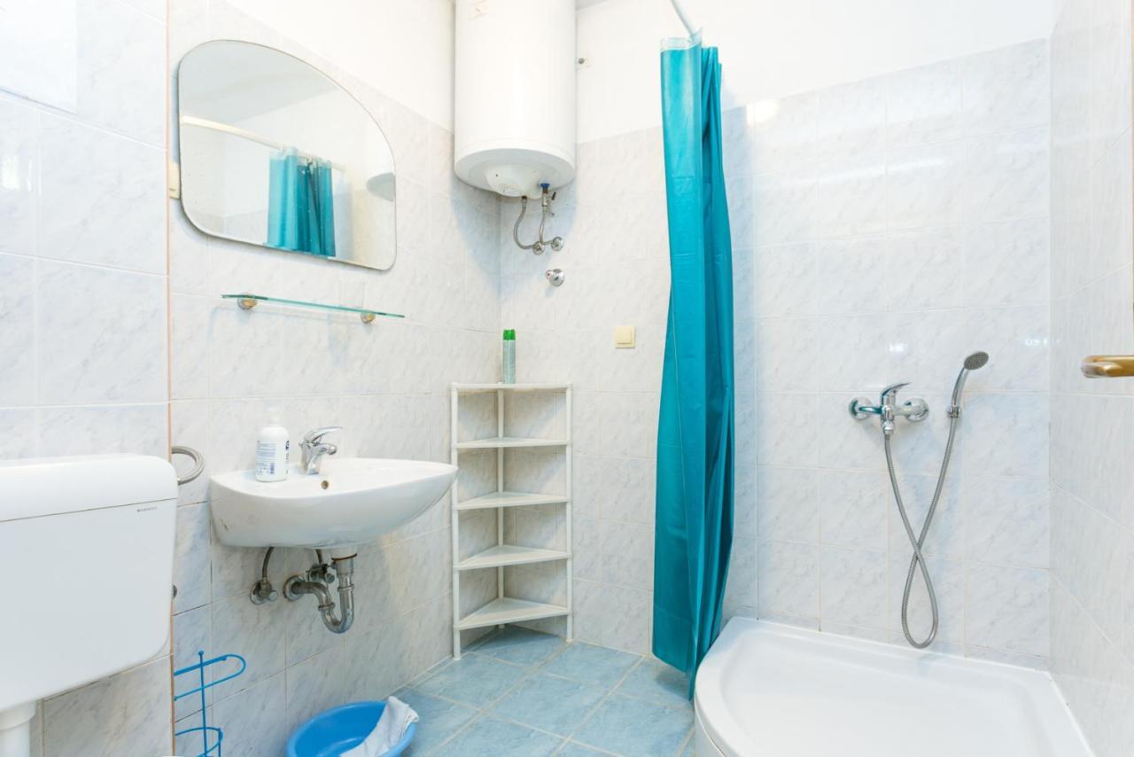 Apartments By The Sea Zivogosce - Porat, Makarska - 20207 Igrane Exterior photo